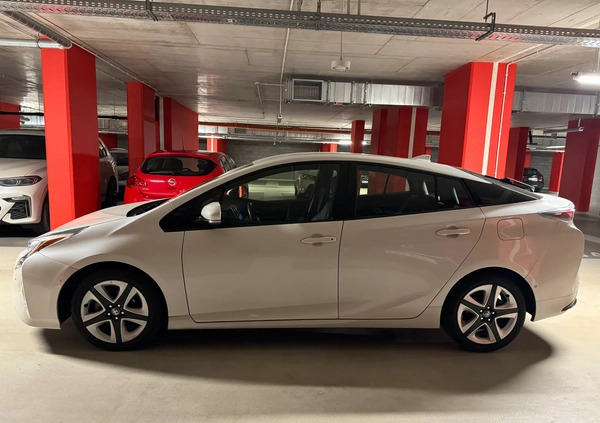 Toyota Prius cena 74000 przebieg: 61000, rok produkcji 2018 z Warszawa małe 37